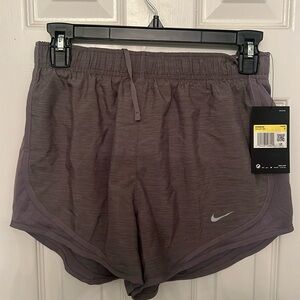 Women’s Small Nike Dri Fit Running shorts